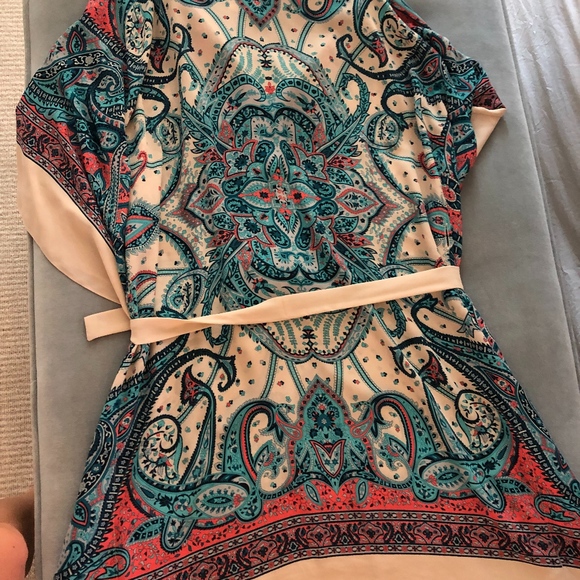 BCBG Belted Kimono dress - Picture 3 of 4